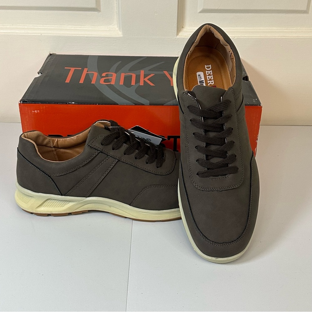 Deer Stag men’s Madison Sneakers Dark Brown Size 10.5W Lightweight Memory Foam